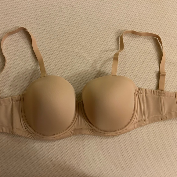 Wacoal adjustable strapless bra - Picture 1 of 4